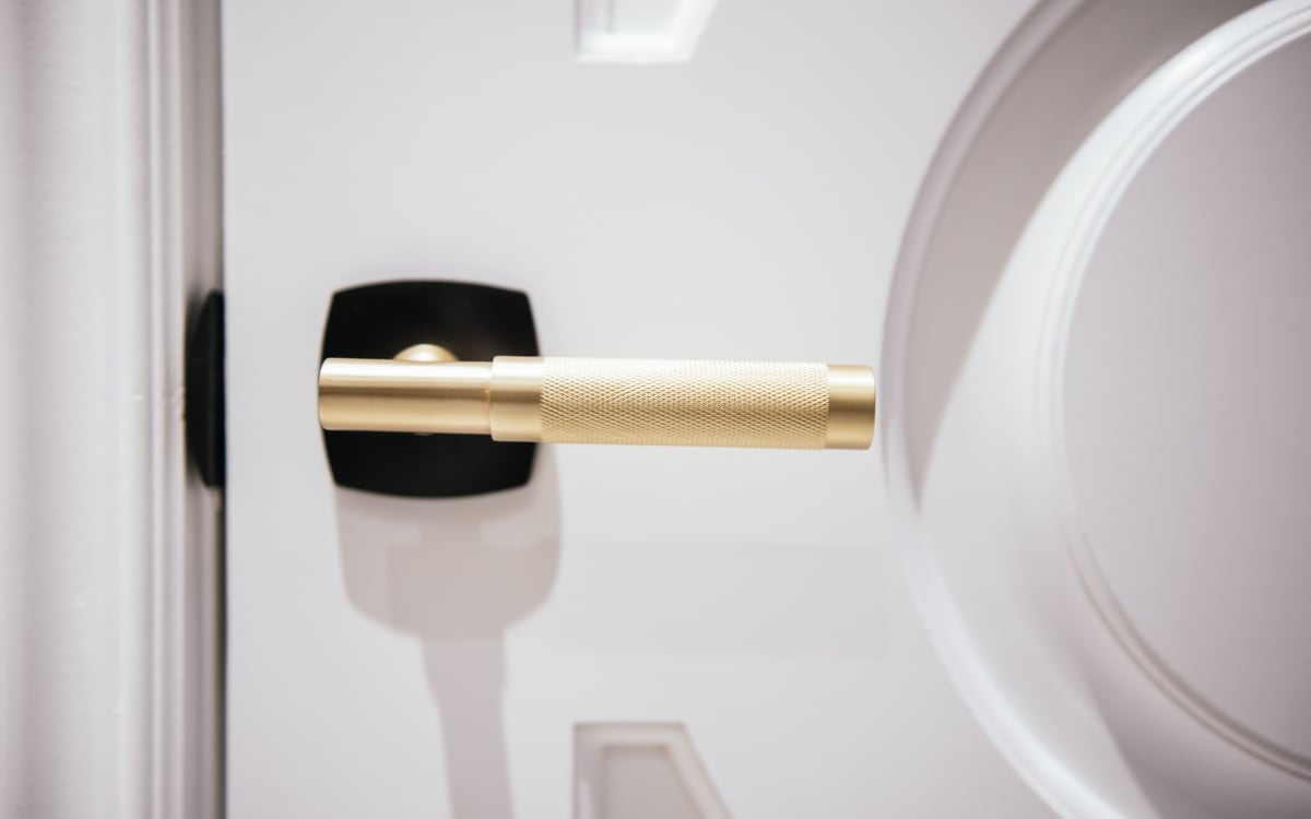Emtek 520SKUS4 Satin Brass Straight Knurled Privacy Door Lever Set