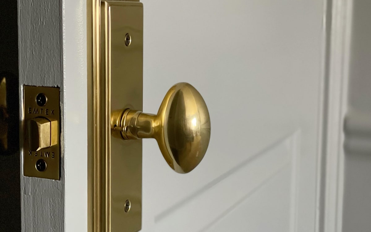 Brass Privacy Door Knob with Hammered Finish