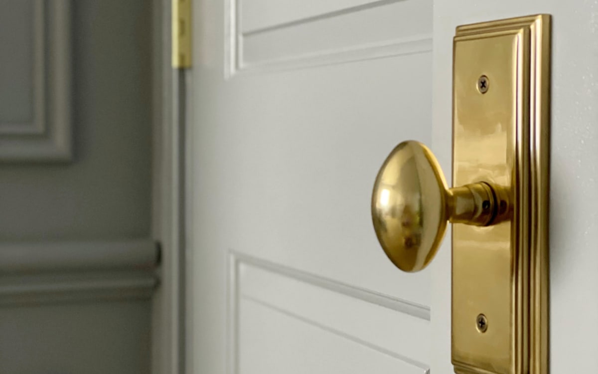 Brass Privacy Door Knob with Hammered Finish