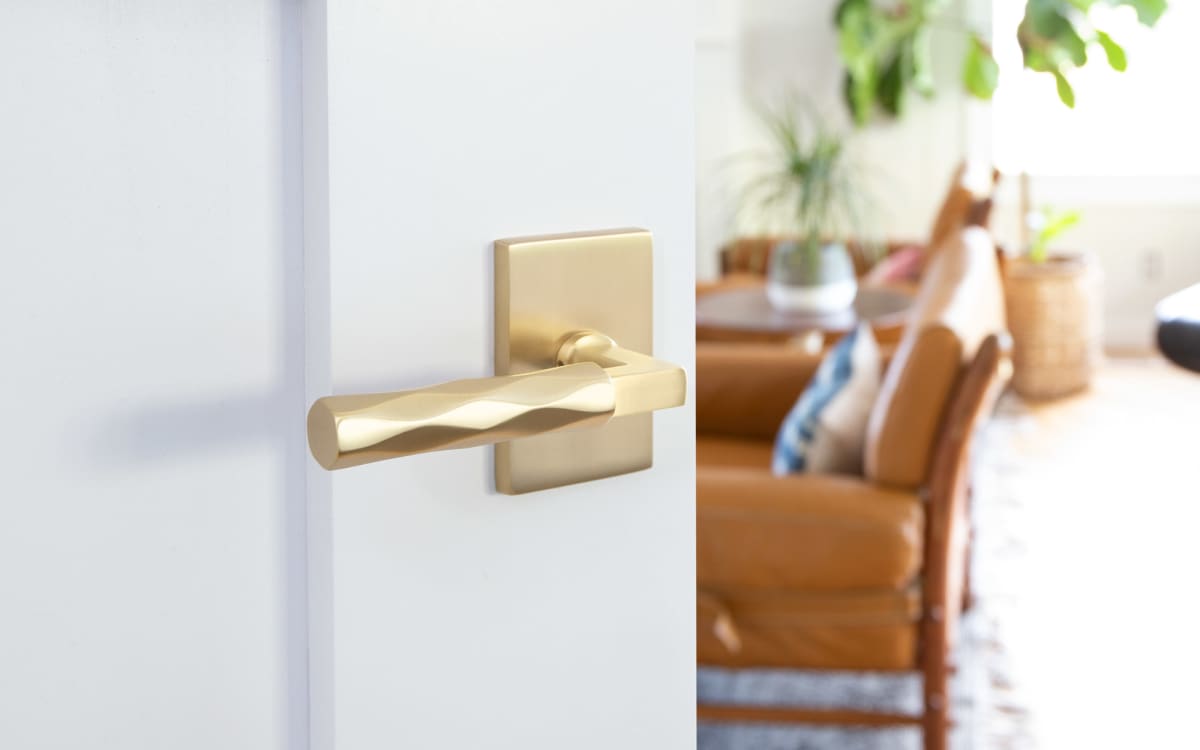 Select L-Square Tribeca Lever | Emtek