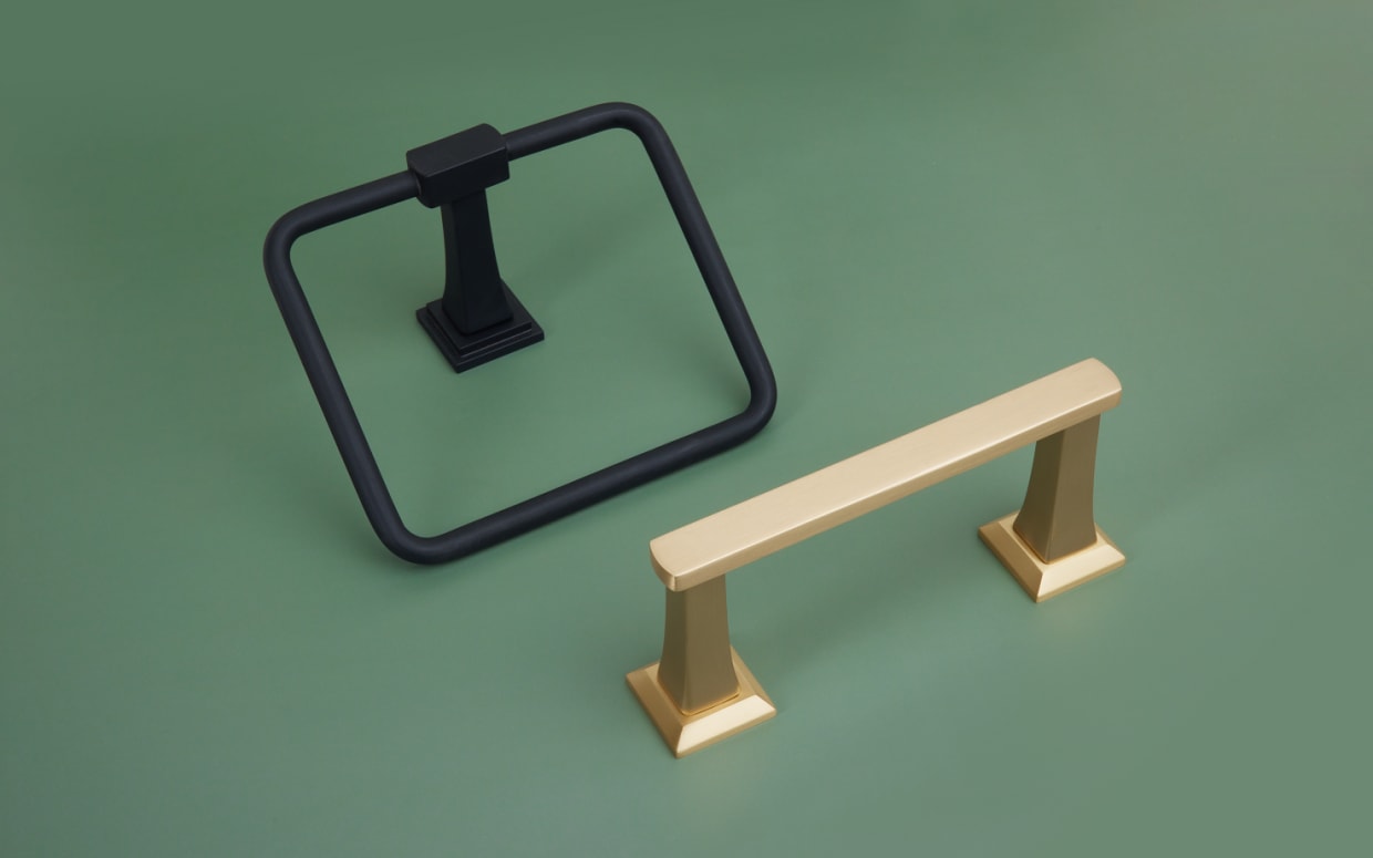 Transitional Flared Brass Single Robe Hook with Rosette | Emtek