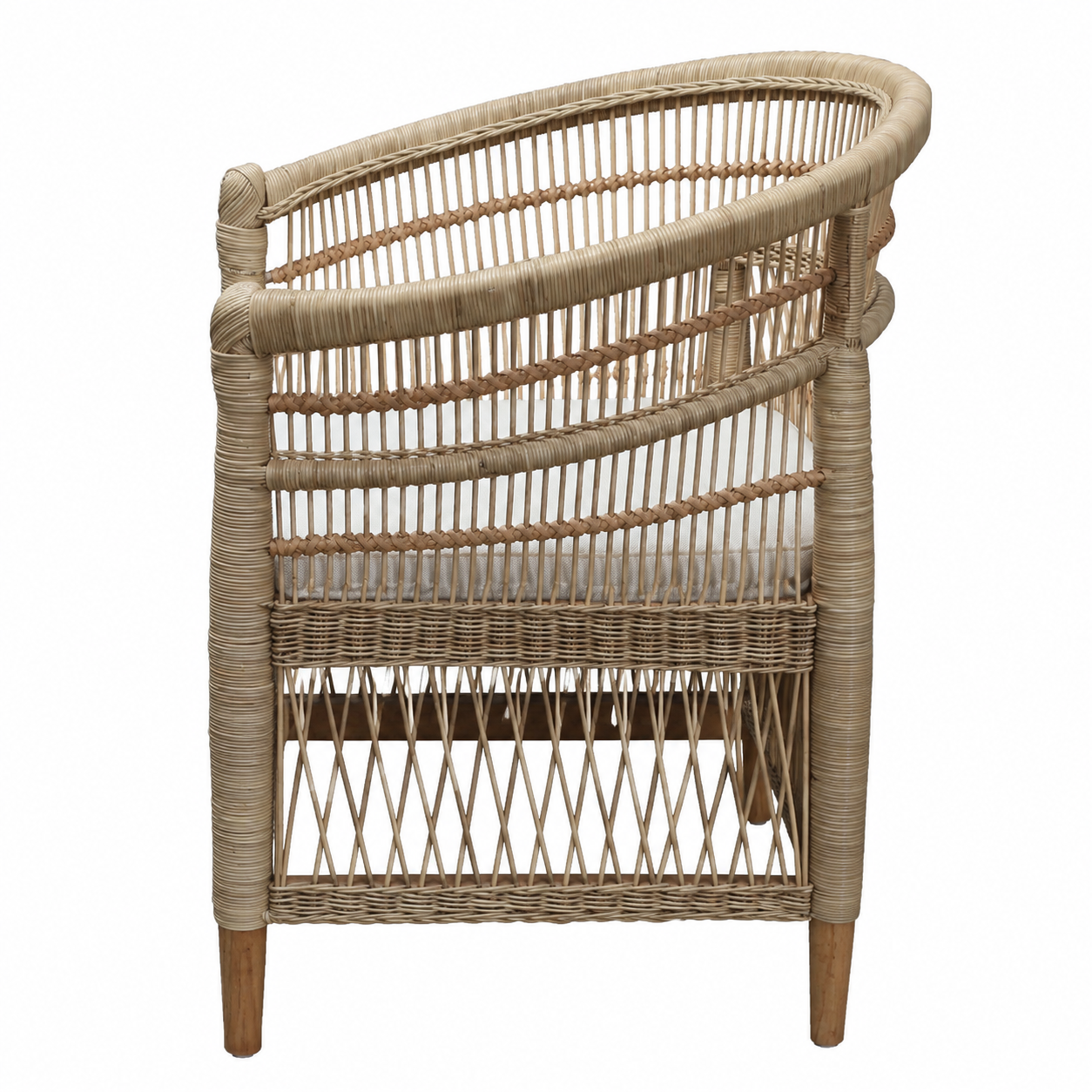 MALAWI RATTAN LOUNGER CHAIR 2
