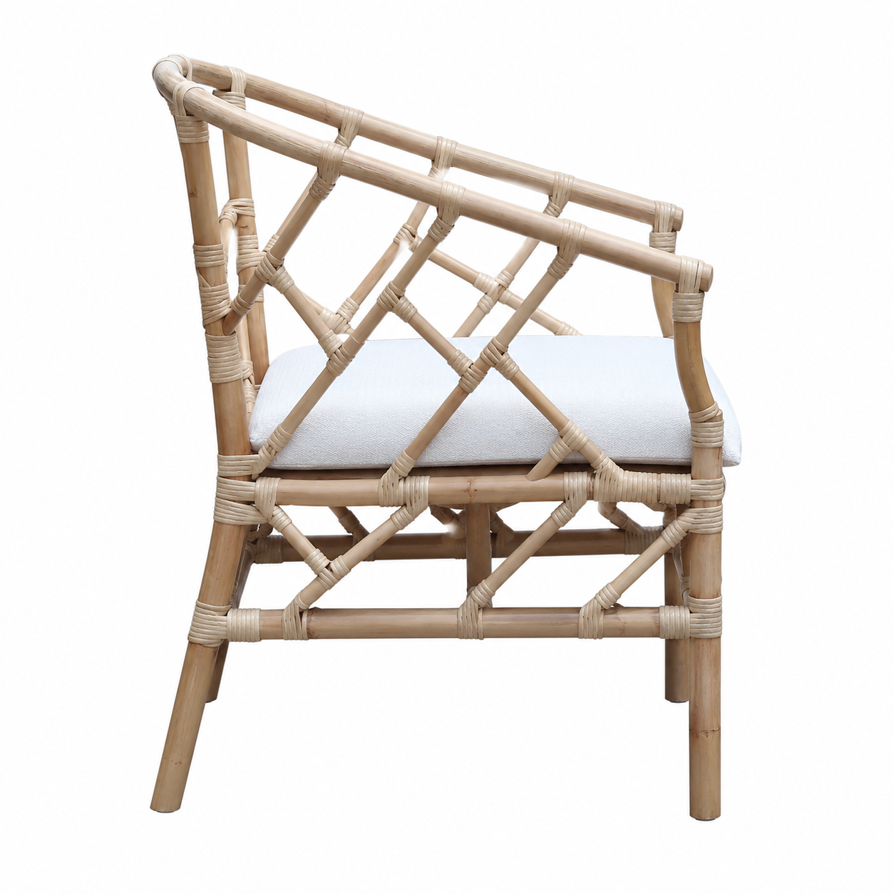 DONATELLO LOUNGE CHAIR 2