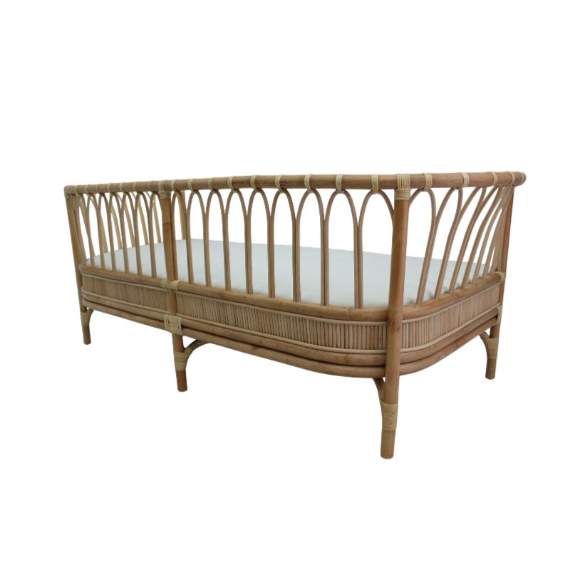 DIANA LOUNGER BEDROOM RATTAN 3