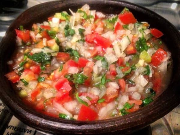 Pebre Chileno