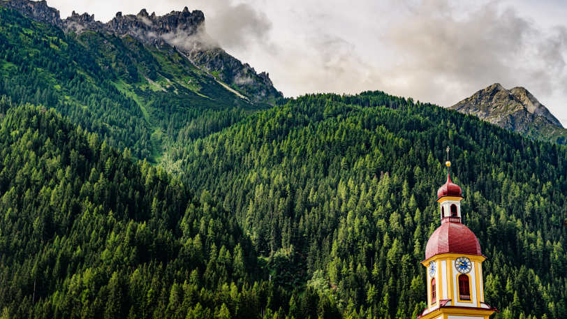 Alpine Walks in the Stubai Valley — view 8