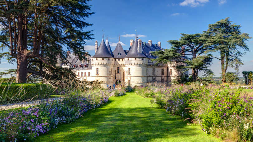 Cycling The Chateaux Of The Loire — view 1