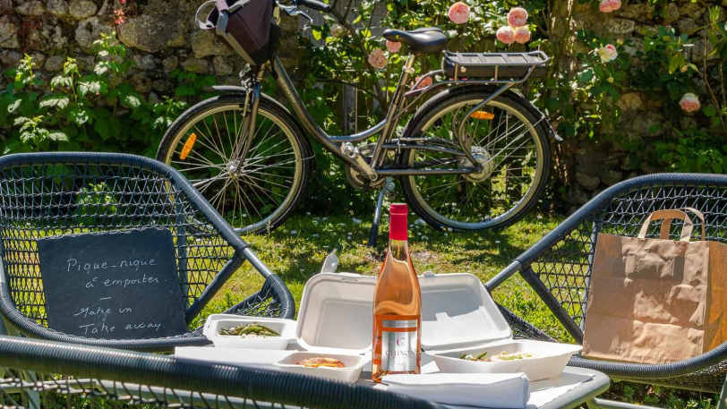 Cycling The Chateaux Of The Loire – Upgraded Short — view 6