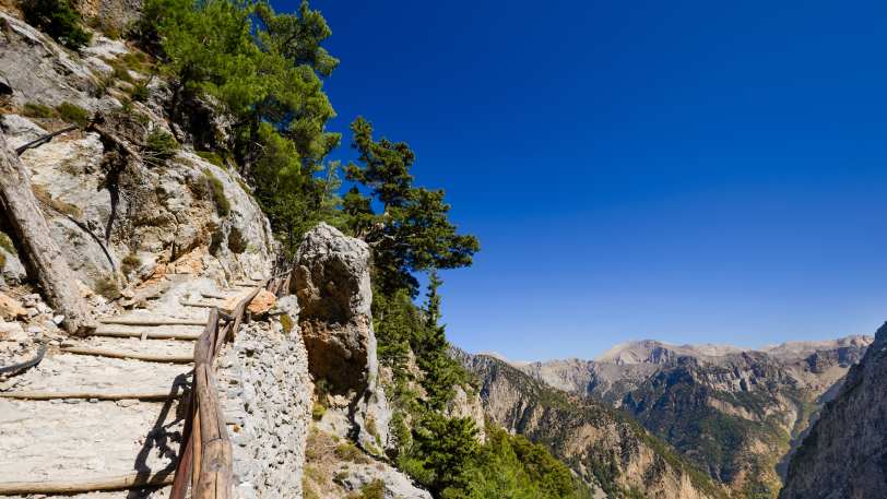 Walking the Wonders of Crete — view 4