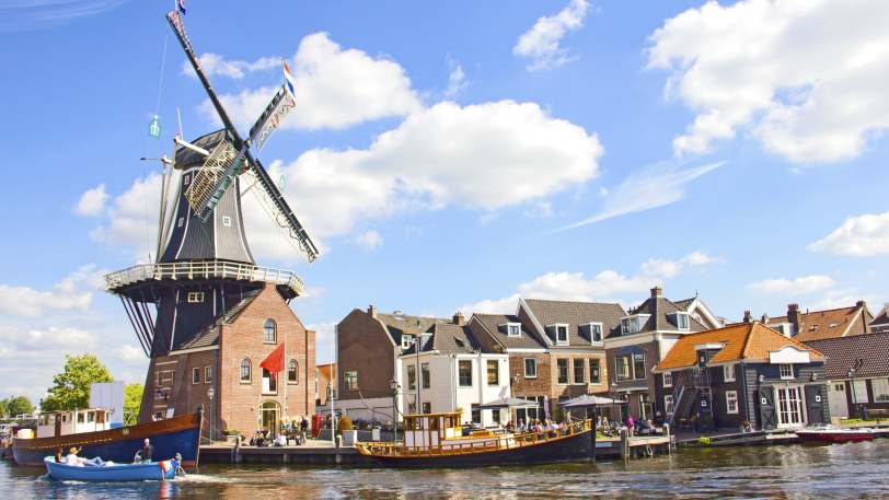 Cycling the Highlights of Holland — view 8