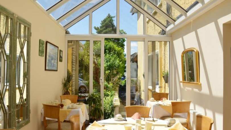Abbey lodge