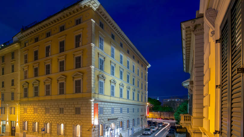 Exterior of the Hotel Canada Roma