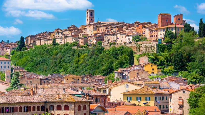 Treasures of Tuscany Walk: San Gimignano to Volterra — view 2