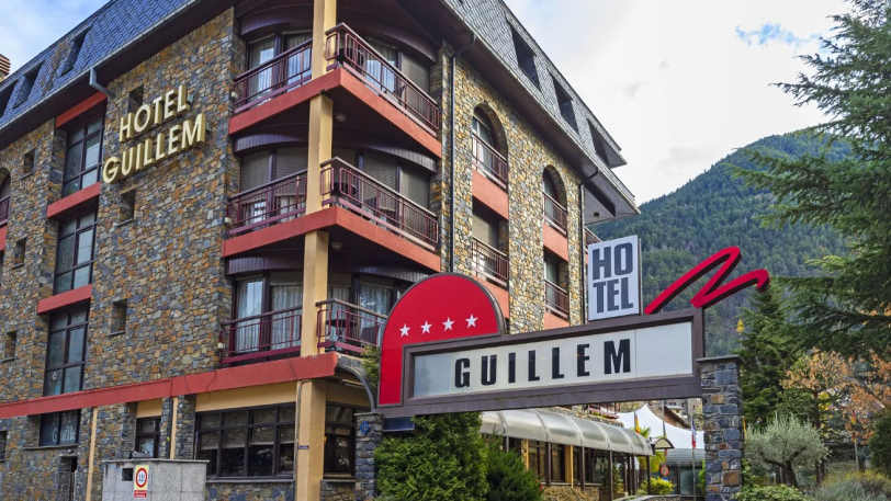 Hotel Guillem - Exterior 2