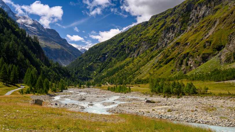 Walking in Val d’Anniviers — view 4