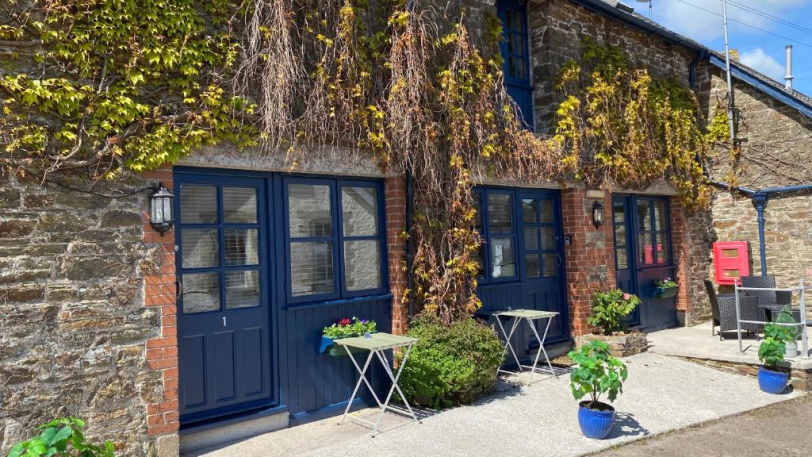 Ivy Barn exterior