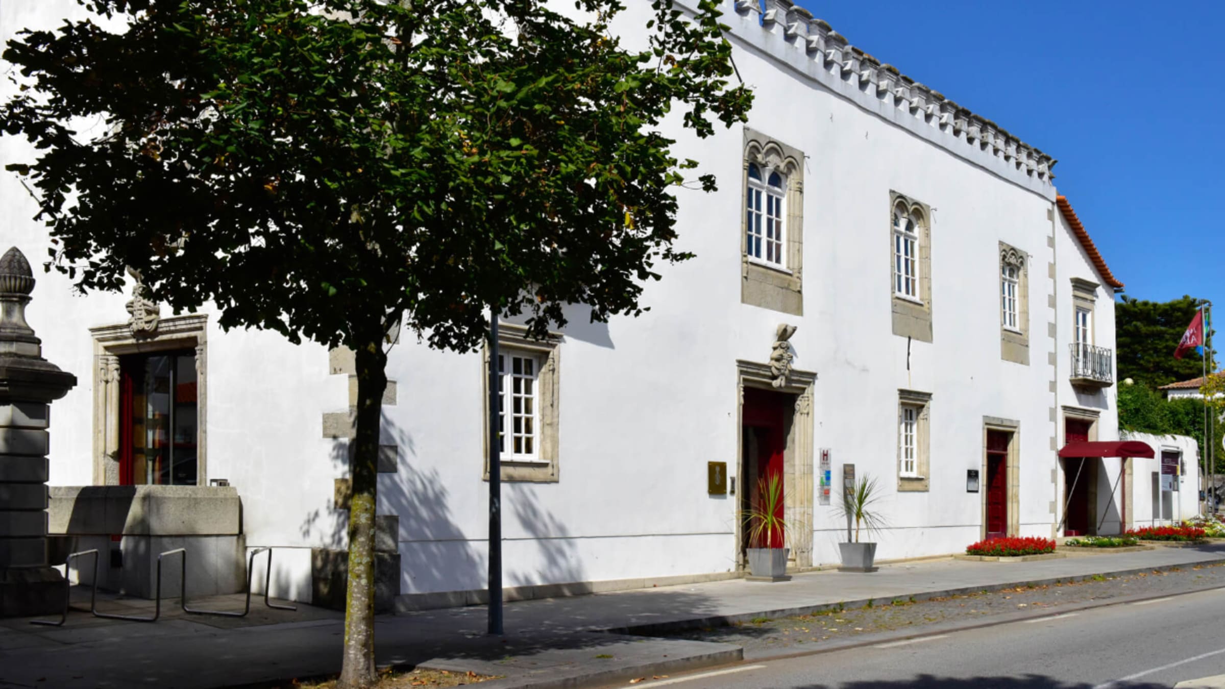 Arrive in Viana do Castelo