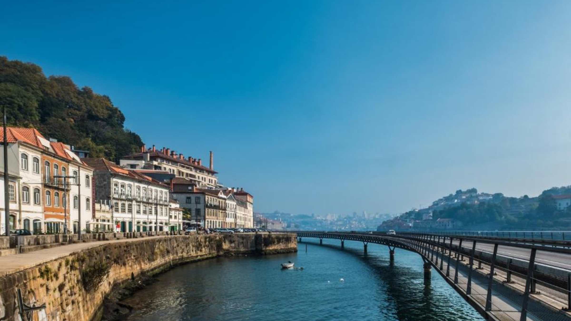 Arrive in Porto
