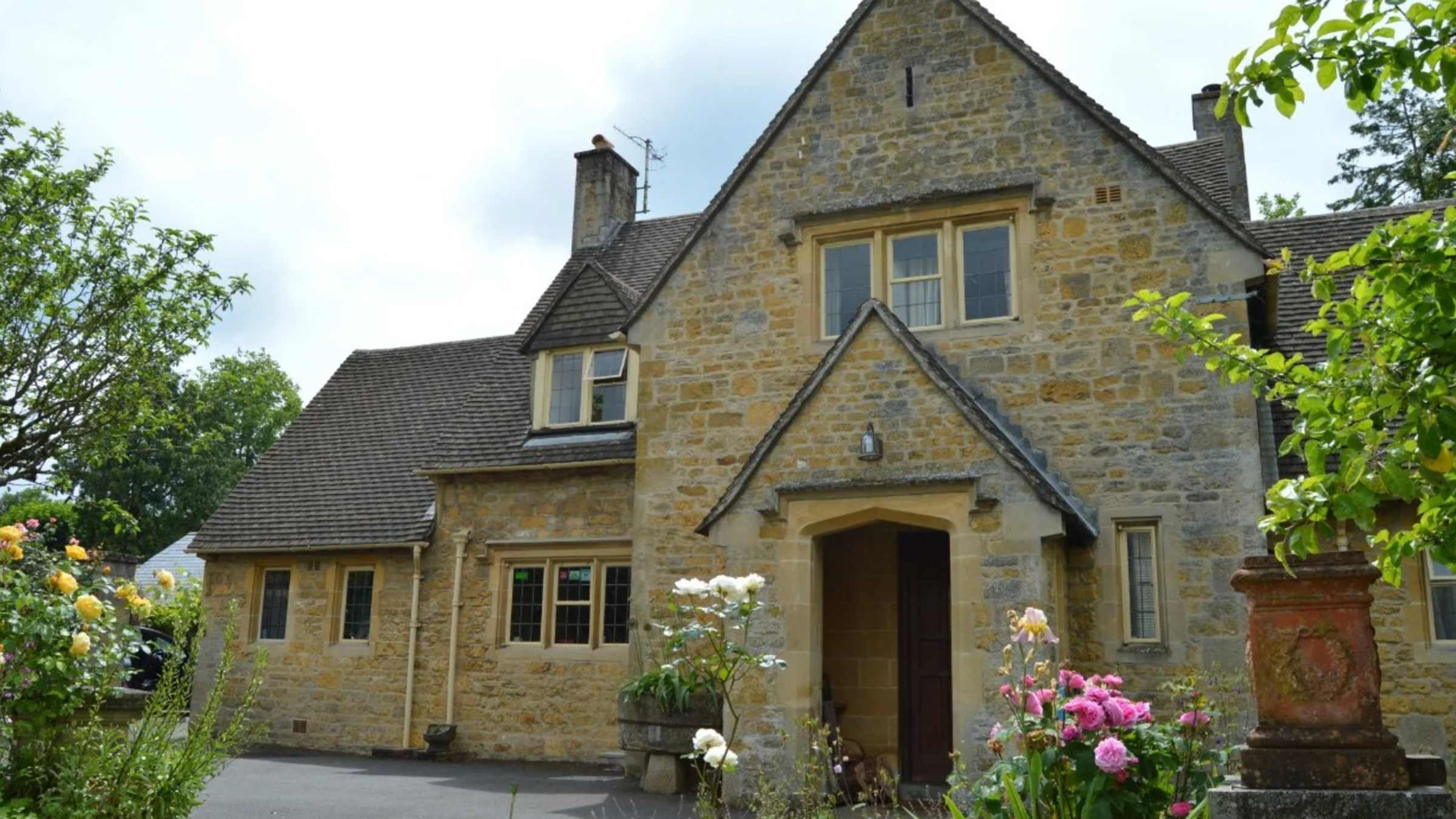 Stow-on-the-Wold to Bourton-on-the-Water (4.5mi/7km)