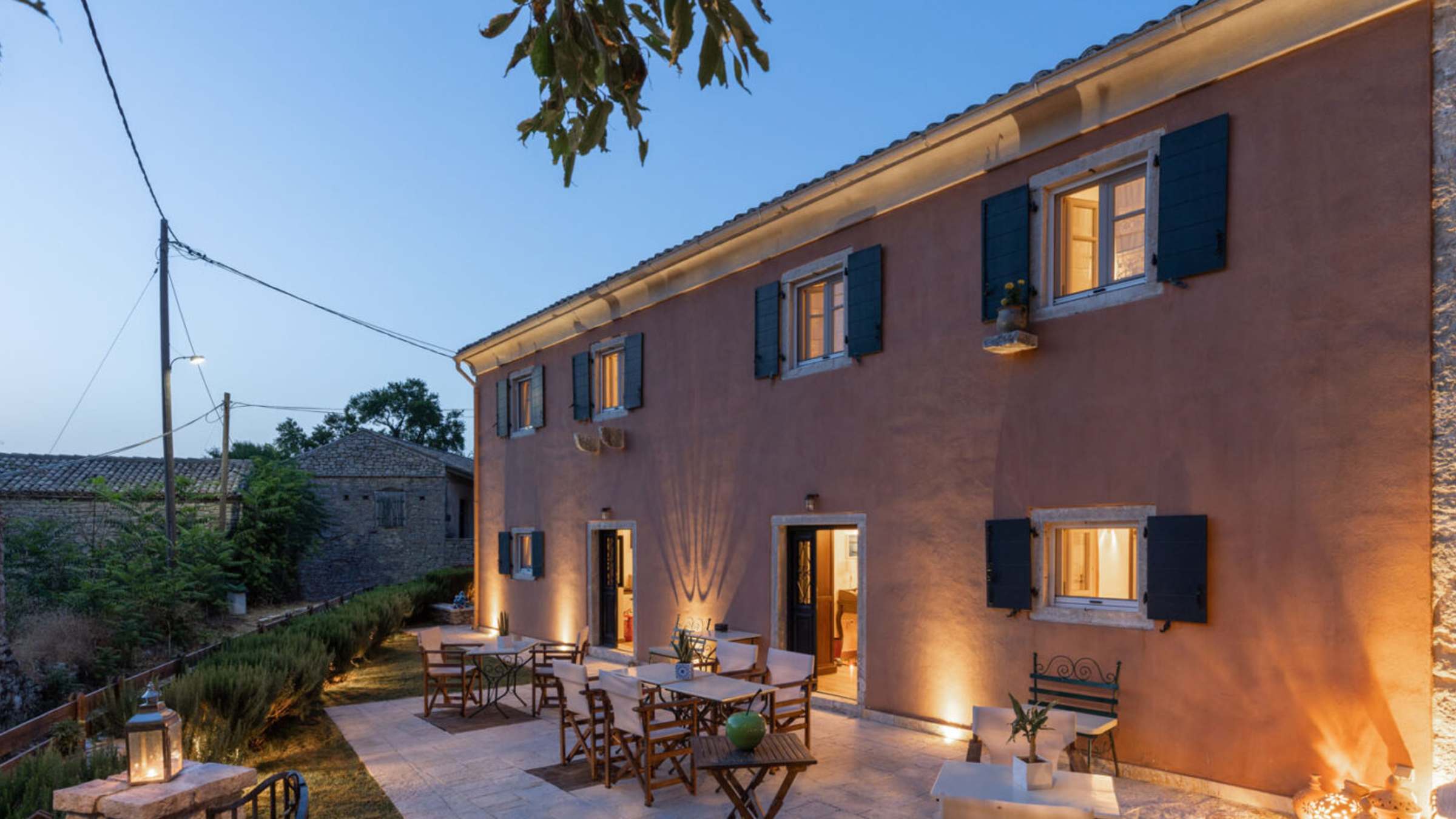 Walk Corfu Trail to Spartilas, Pantokrator Mountain & Old Perithia