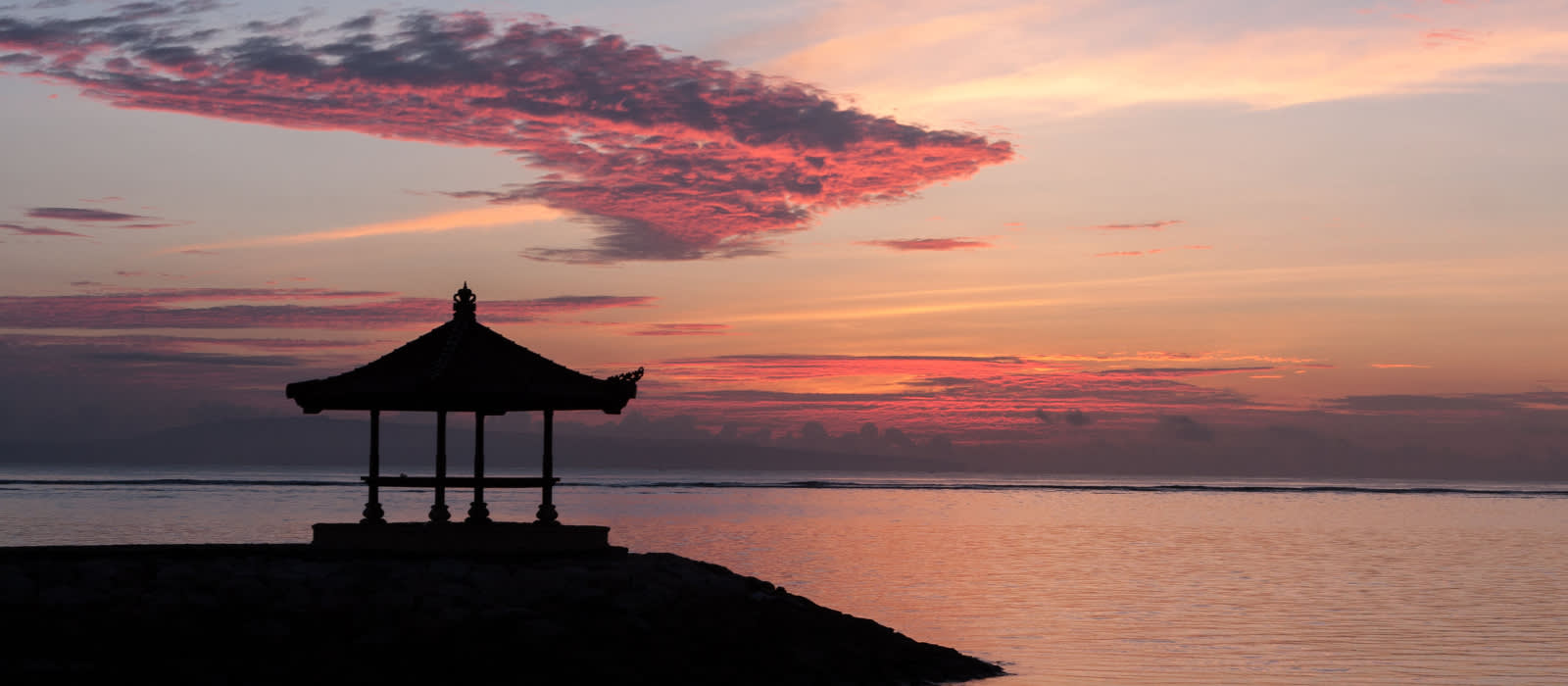 Sonnenuntergang in Indonesien 