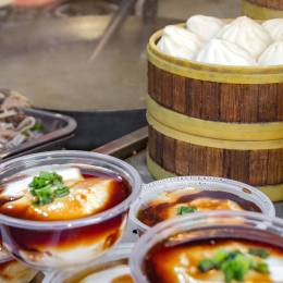 Cuisine in China - Beijing street food