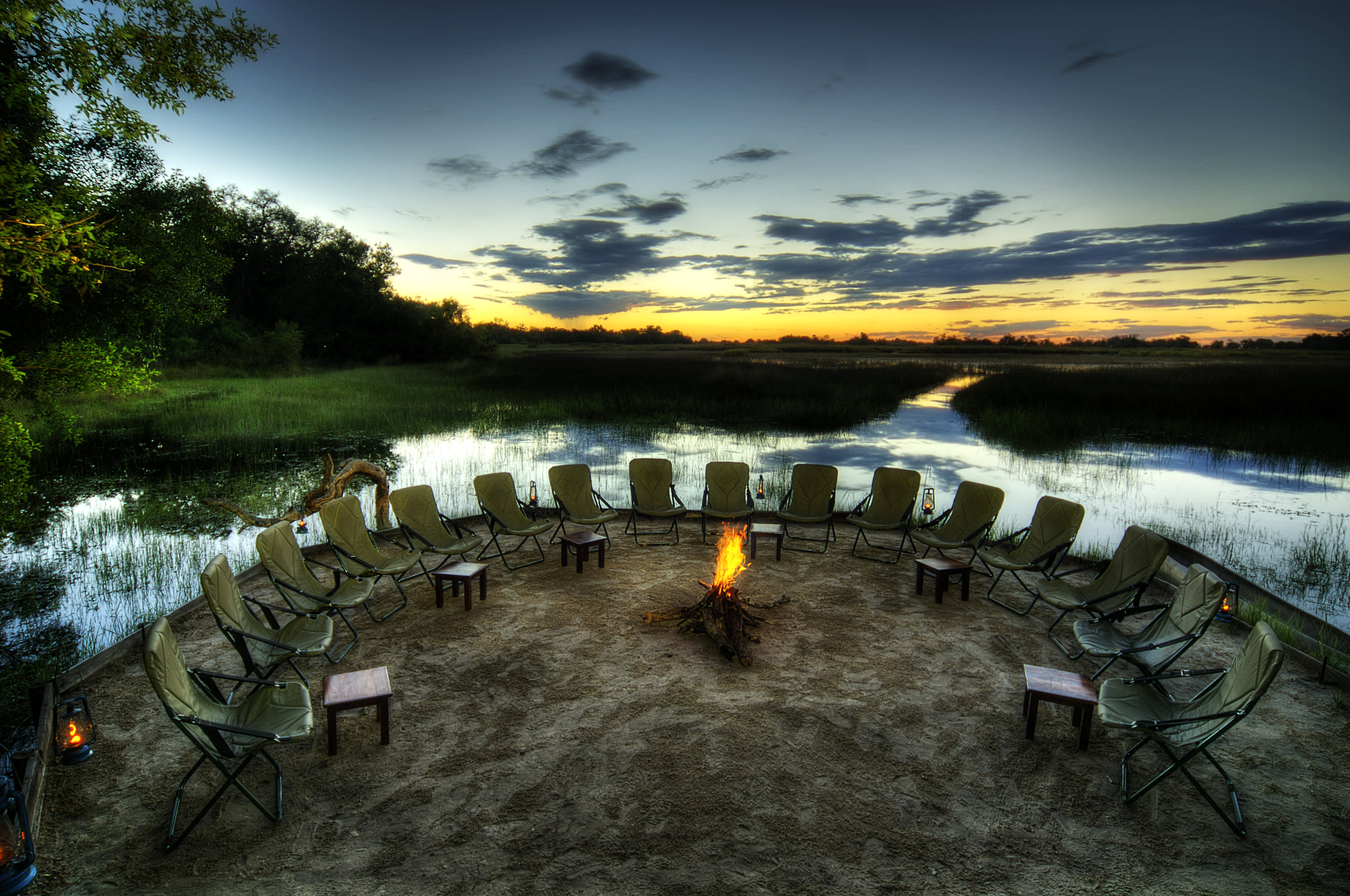 Lagerfeuer im Kanana Camp - Okavango Delta, Bostwana