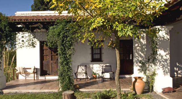 Hotel-Argentina-Salta-FincaValentina-1