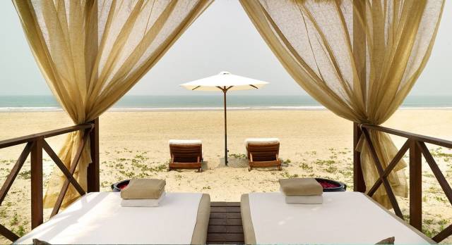 Blick auf den Strand in einem Goa Hotel