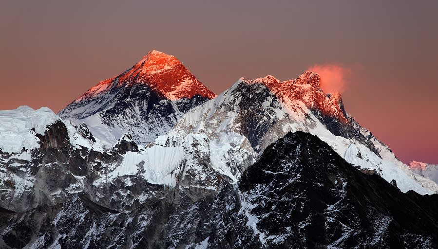 Flug zum Mount Everest 