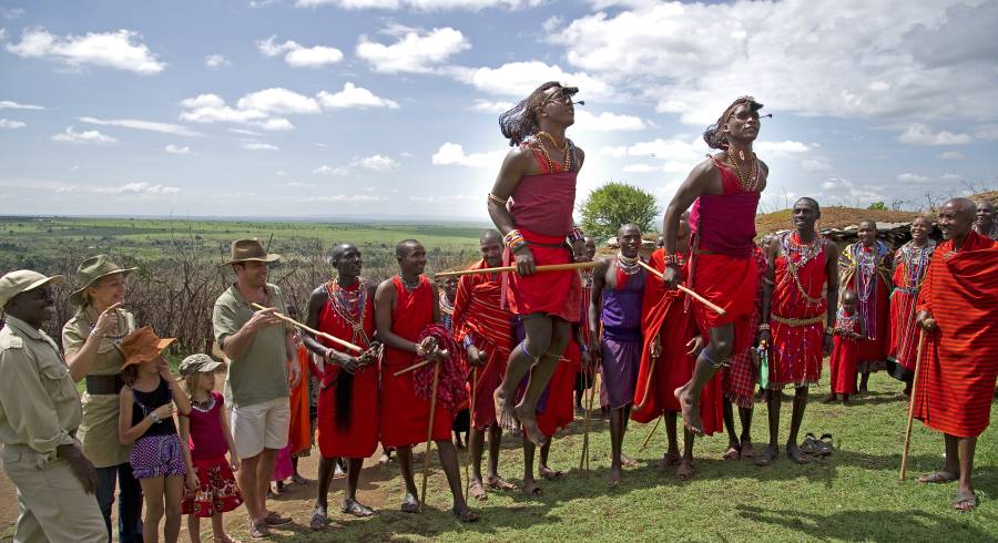 Enchanting Travels Kenya Tours Masai Mara Maasai dance