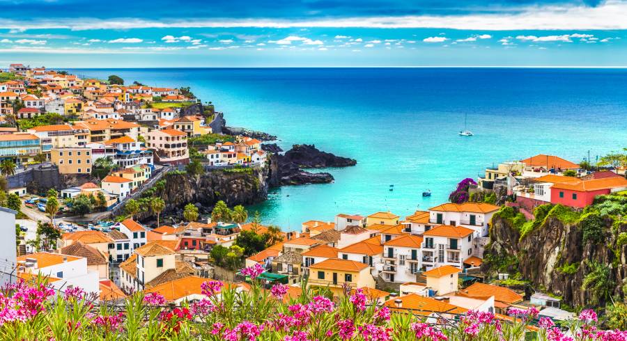 Panoramic-view-over-Camara-de-Lobos-Madeira-island-Portugal
