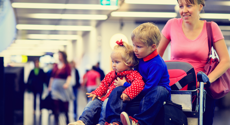 Cómo viajar con niños: consejos de expertos