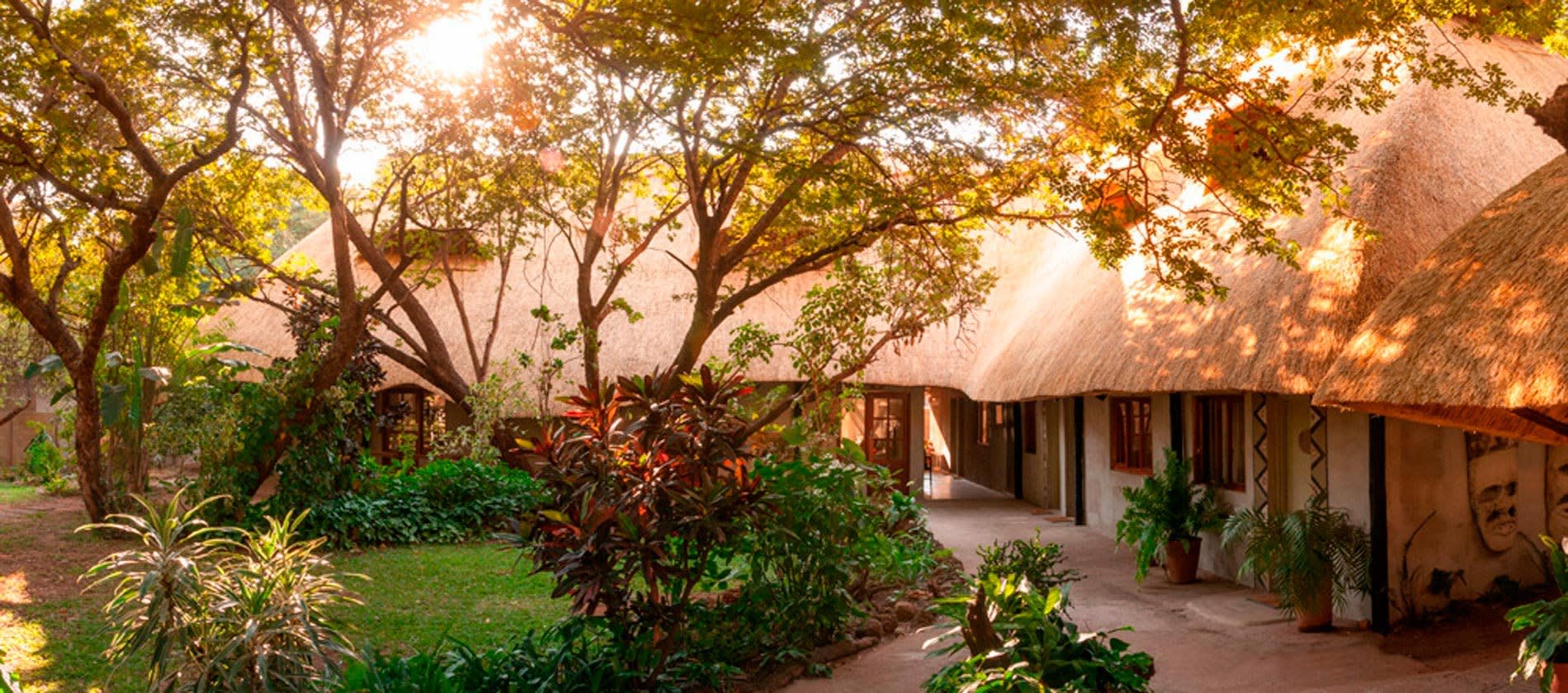 Bayete Guest House Hotel in Zimbabwe ENCHANTING TRAVELS