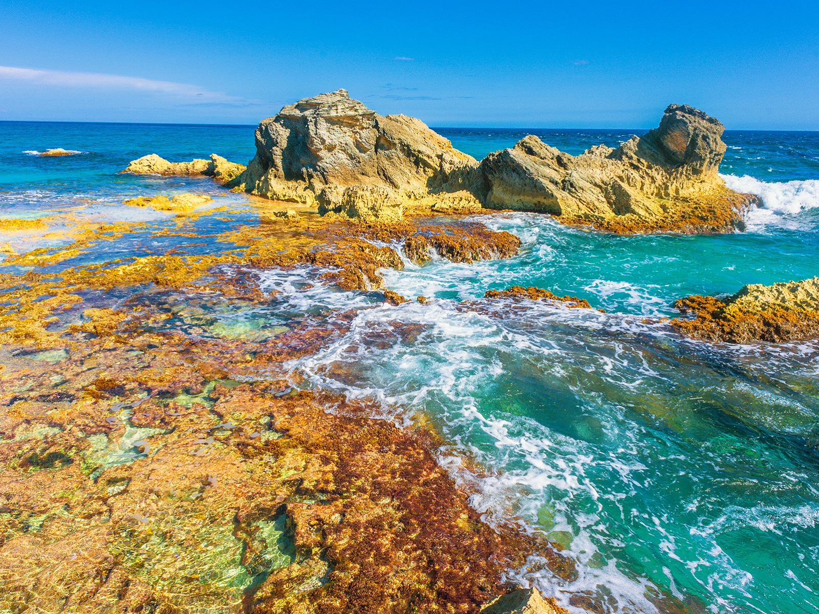 Isla Mujeres: Crystal Blue Water and Soft Sands