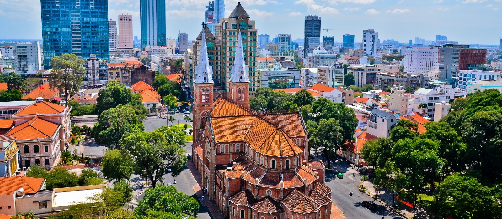 ho chi minh city private tour guide