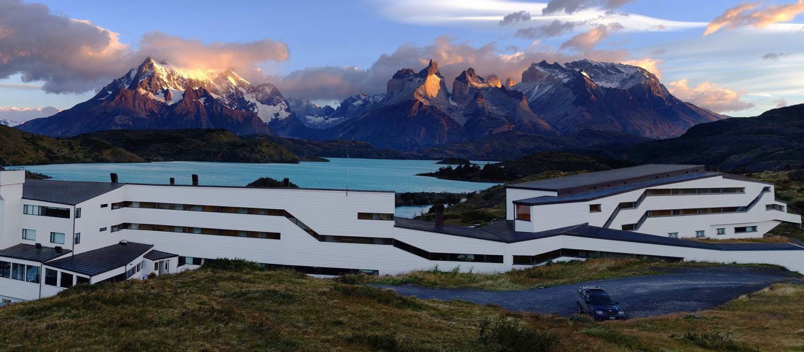 https www enchantingtravels com hotels torres del paine explora patagonia
