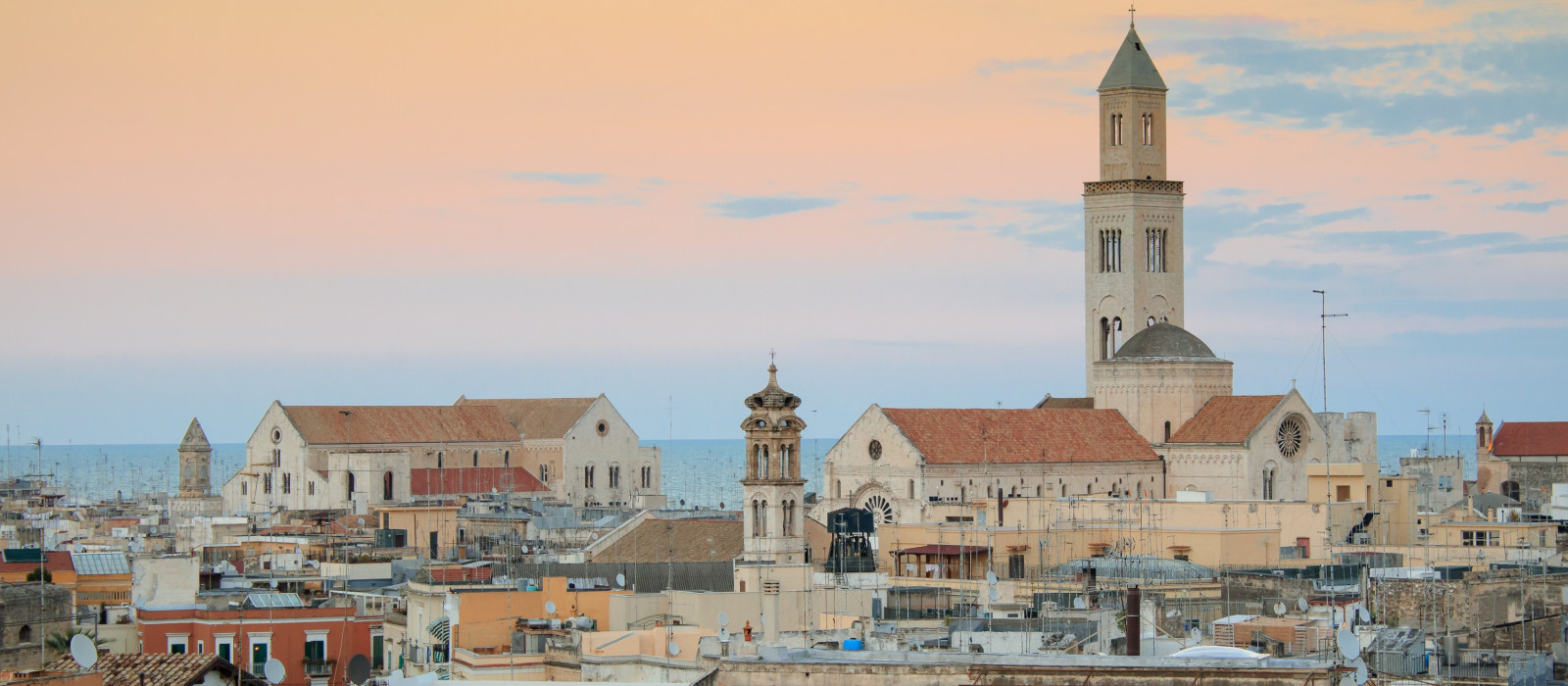 Reiseziel Bari In Italien Enchanting Travels