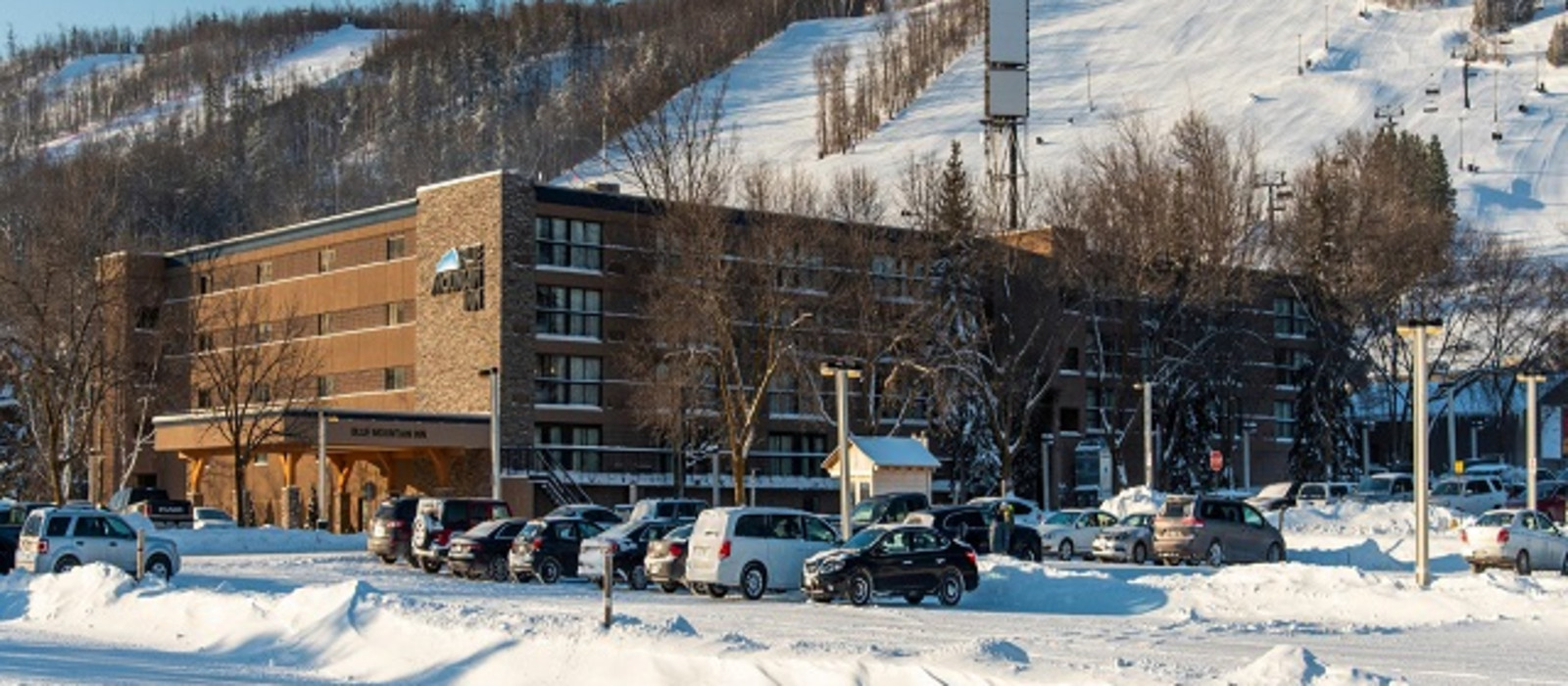 blue-mountain-inn-hotel-enchanting-travels