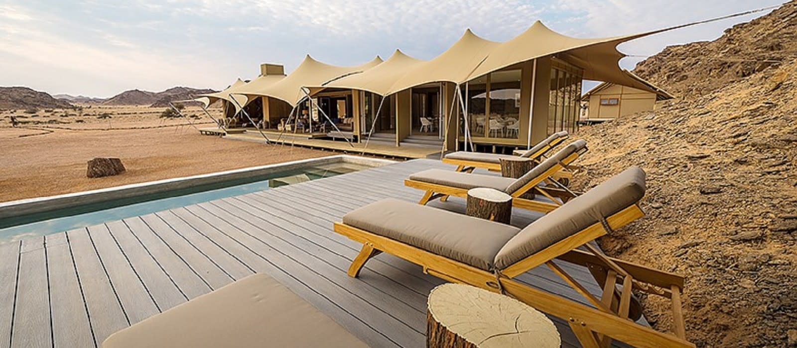 hotel hoanib skeleton coast camp namibia