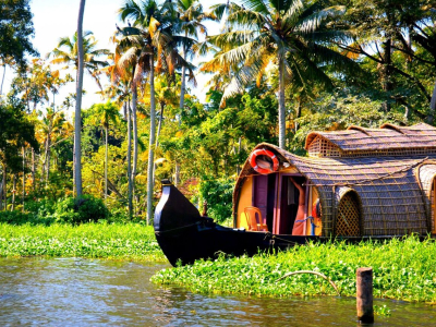a small boat in a body of water