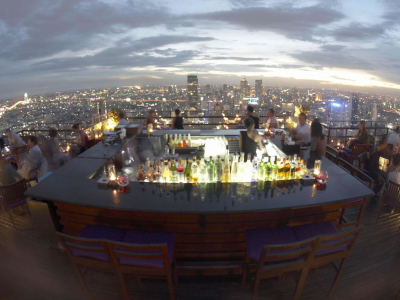 vertigo moon bar
