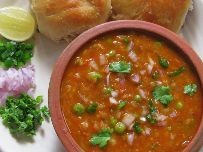 a bowl of food on a plate