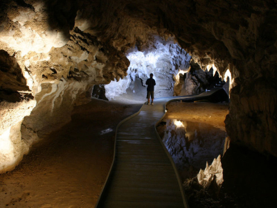 New Zealand - North Island - Waikato - Waitomo - Spirit Cave.jpg