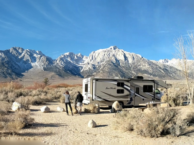 scenic c28-30 usa road bear rv autocamper motorhome sierra nevada mountains california.jpg