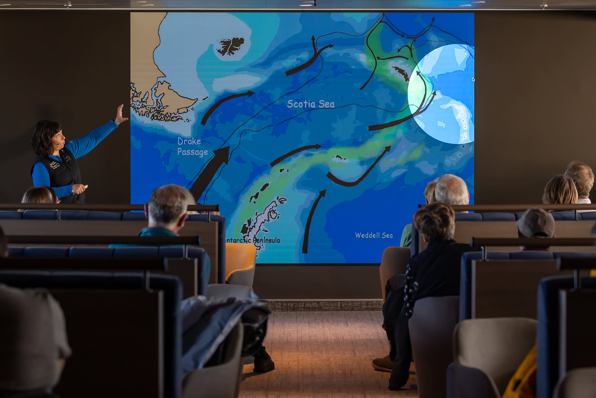 Antarctic Peninsula: Crossing the Circle
