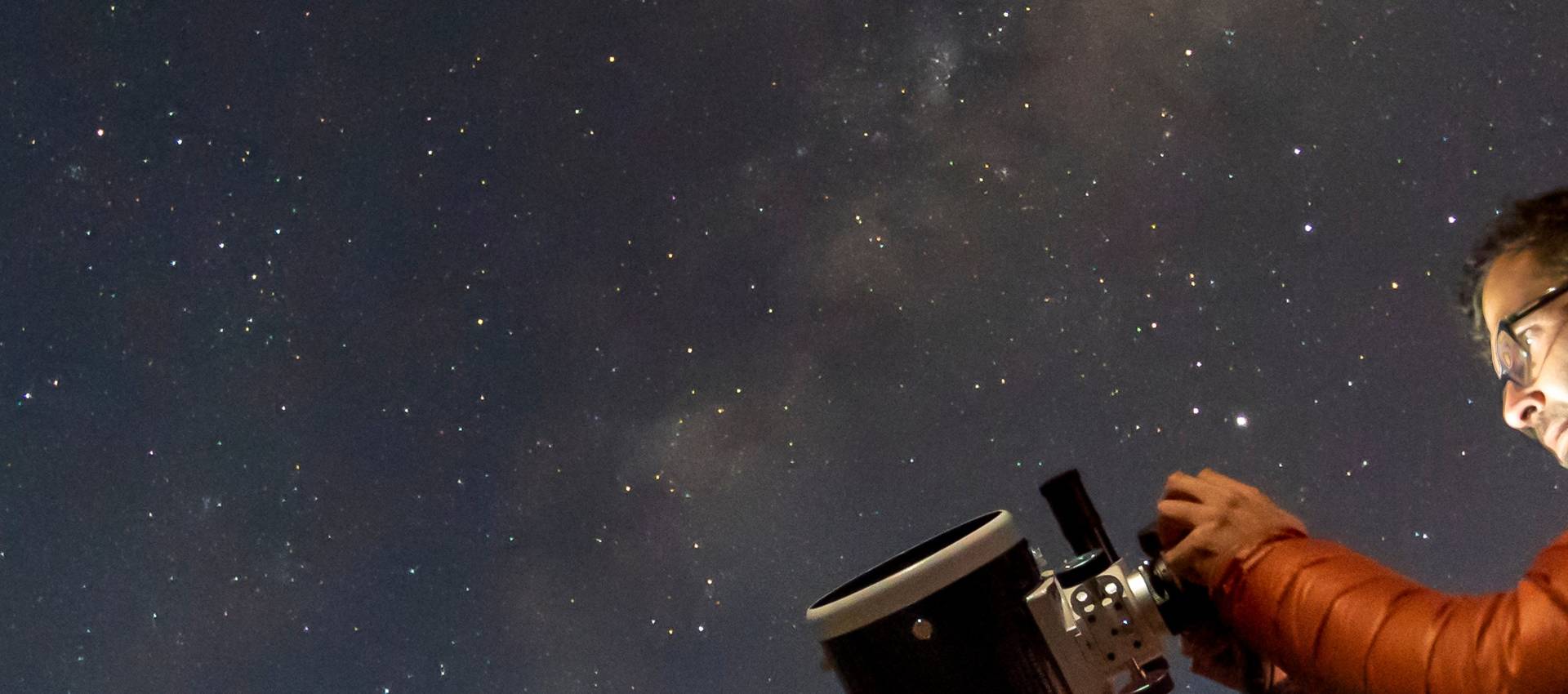 Reviews carousel image