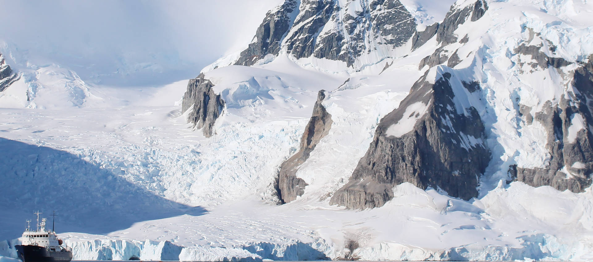 Reviews carousel image