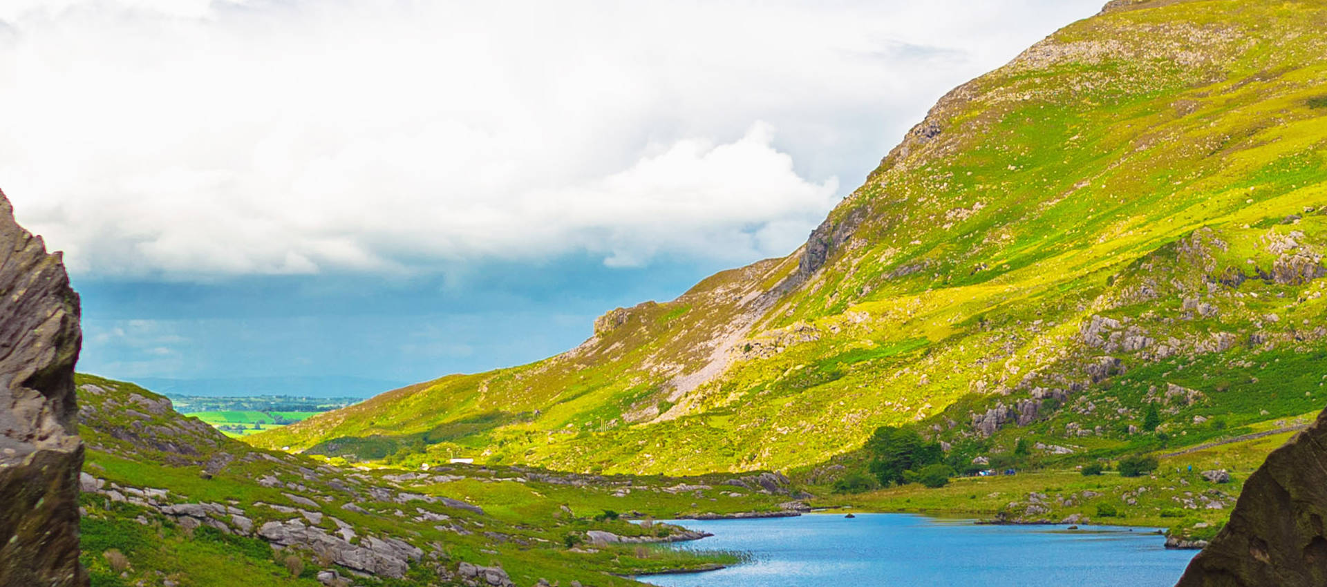 Reviews carousel image