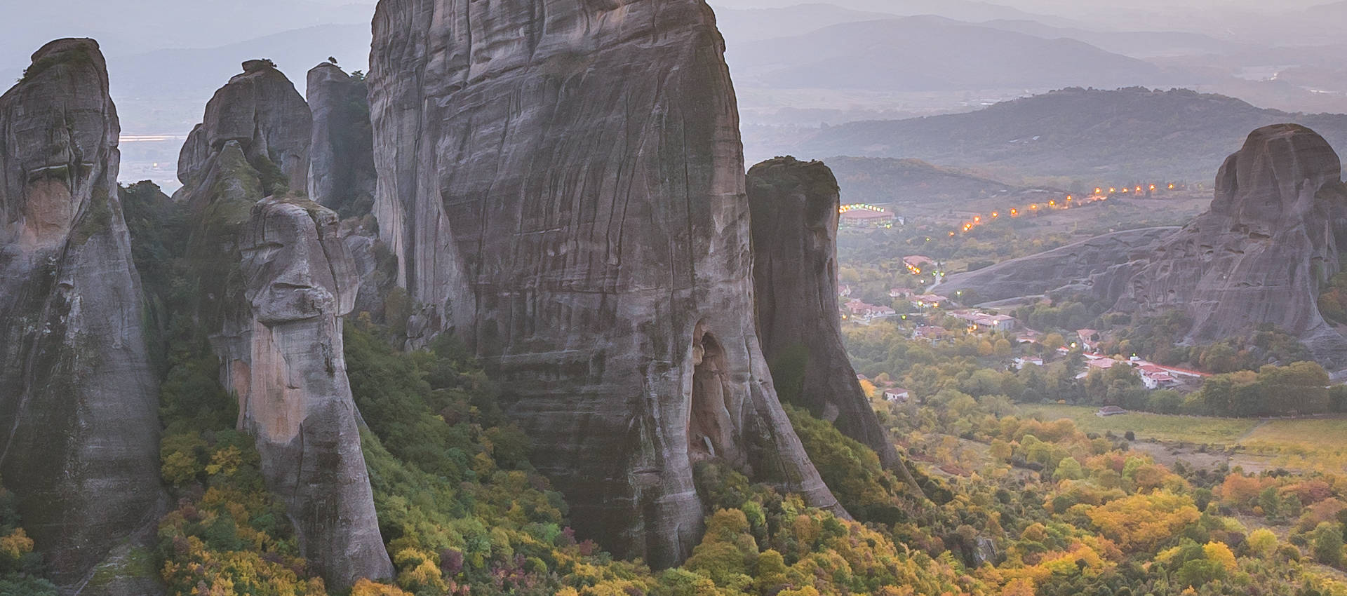 Reviews carousel image